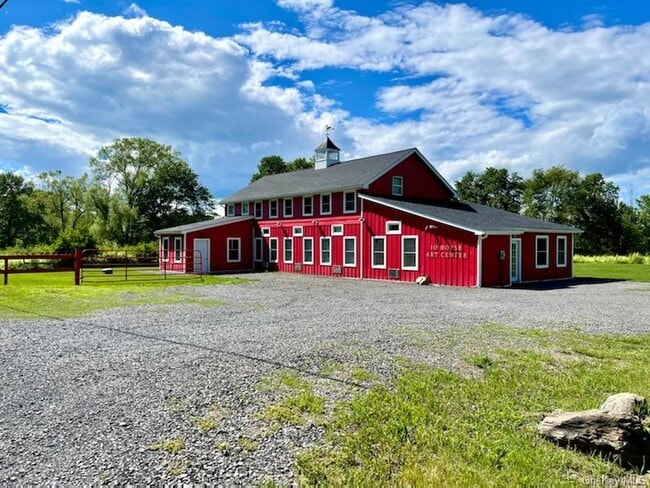 67 Black Creek Rd in Highland, NY - Building Photo - Building Photo