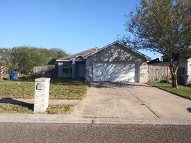 4720 Sandpiper Ave in McAllen, TX - Building Photo