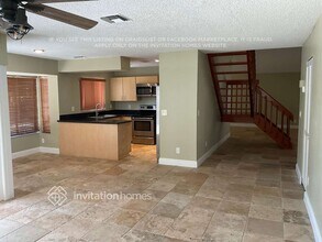 8790 SW 57th St in Cooper City, FL - Building Photo - Building Photo