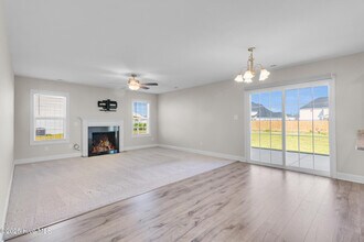1012 Bluewater Blvd in New Bern, NC - Building Photo - Building Photo