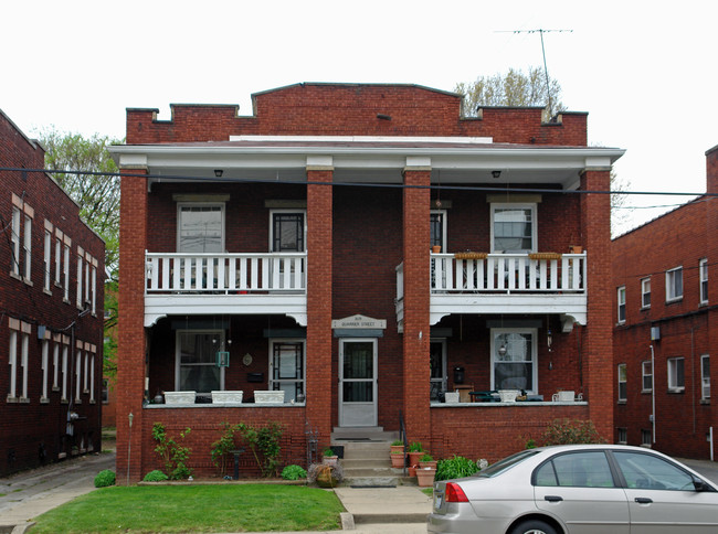 1619 Quarrier St in Charleston, WV - Building Photo - Building Photo