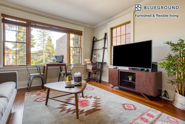 property at 213 17th Ave E