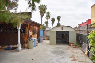 A in Chula Vista, CA - Building Photo - Building Photo