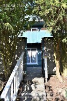 624 NW 73rd St in Seattle, WA - Building Photo