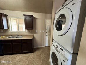 14312 Gil Reyes Dr in El Paso, TX - Building Photo - Building Photo