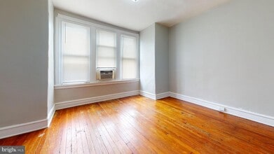 235 E Phil Ellena St in Philadelphia, PA - Building Photo - Building Photo