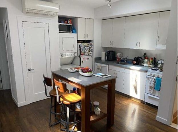 property at 25 Bedford St
