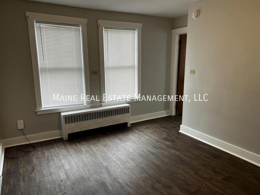 101 Cedar St in Bangor, ME - Building Photo