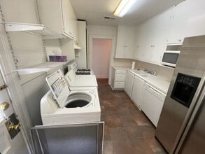 3457 Morning Glory Ave, Unit mg1 in Baton Rouge, LA - Foto de edificio - Building Photo
