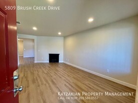 5809 Brush Creek Dr in Stockton, CA - Building Photo - Building Photo