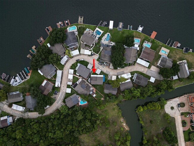 88 Lakeview Village in Montgomery, TX - Foto de edificio - Building Photo