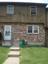221 Creek Rd in Bath, PA - Building Photo - Building Photo