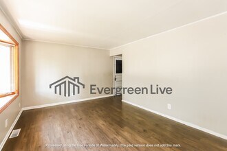 2920 Longwood Ave in Kansas City, KS - Building Photo - Building Photo