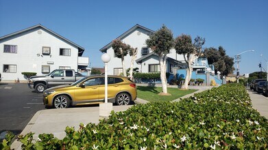 Benton Apartments in San Diego, CA - Building Photo - Building Photo