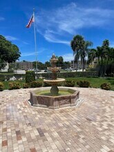 500 Davis Rd in Palm Springs, FL - Building Photo - Building Photo