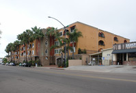 Pacific Shores Apartments in San Diego, CA - Foto de edificio - Building Photo