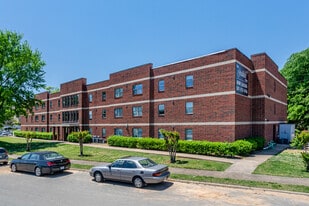 McGowan Flats in Little Rock, AR - Building Photo