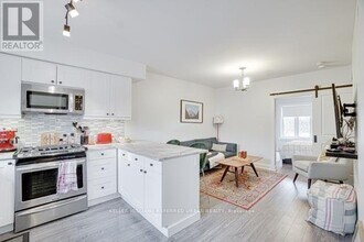 36 Winona Dr in Toronto, ON - Building Photo - Building Photo