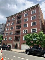 1031 Clinton St in Hoboken, NJ - Building Photo
