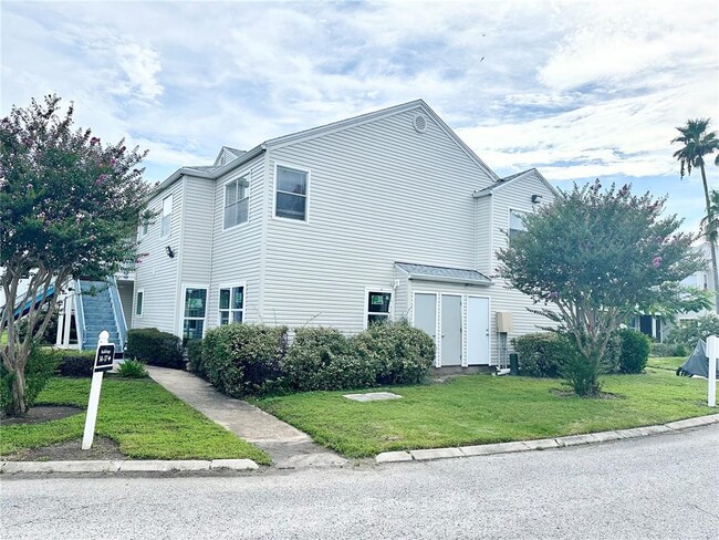 property at 2524 Woodgate Blvd