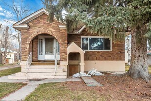 52 E 100 N St in Santaquin, UT - Building Photo