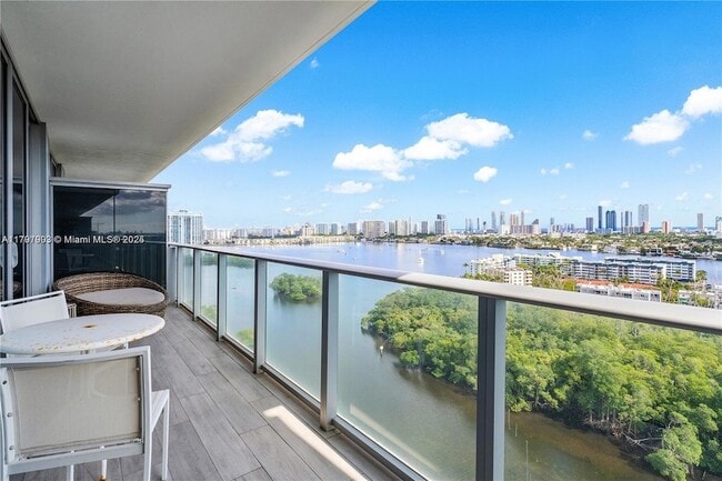 property at 16385 Biscayne Blvd