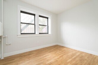 123 Highland Ave, Unit 1 in Somerville, MA - Building Photo - Building Photo