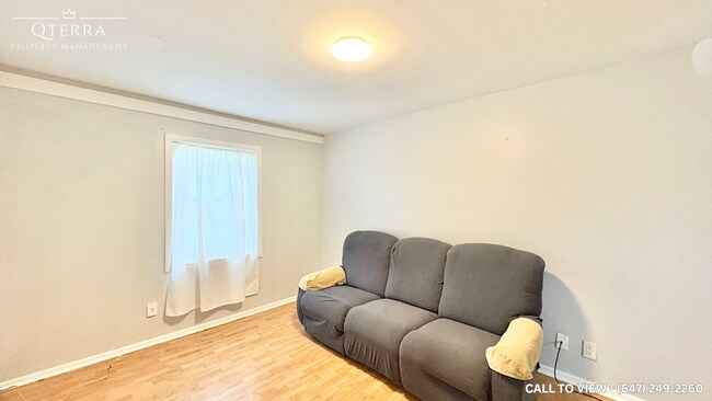 property at 100 Sherbrooke Av