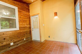 1909 Morrow St in Austin, TX - Building Photo - Building Photo