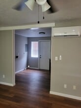131 W Farragut Rd in Oak Ridge, TN - Building Photo - Building Photo