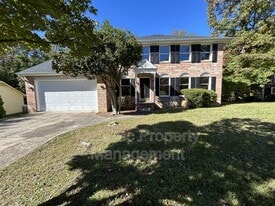 1907 White Lake Dr in Fredericksburg, VA - Building Photo