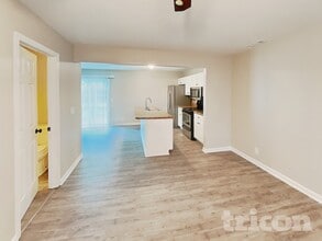 911 Red Feather Trail in Murfreesboro, TN - Foto de edificio - Building Photo