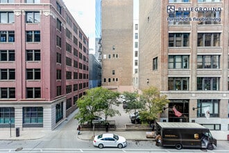 601 W Jackson Blvd in Chicago, IL - Foto de edificio - Building Photo