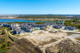 Dream Marine Creek in Fort Worth, TX - Building Photo - Building Photo