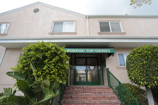 Redondo Townhomes in Lawndale, CA - Foto de edificio - Building Photo