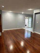 1484 Cornell Terrace in Hoffman Estates, IL - Building Photo - Building Photo