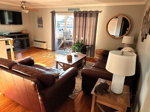 131 Lake St, Unit 228 in Laconia, NH - Building Photo - Building Photo