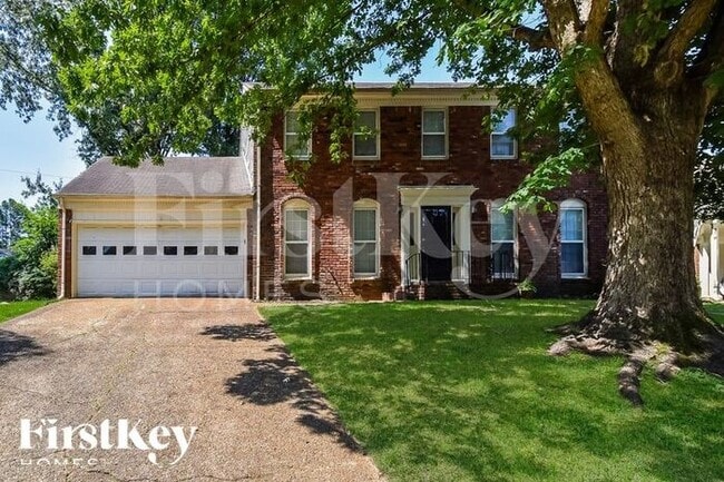 property at 5585 Fair Cove