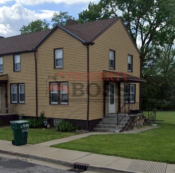 property at 1225 Lyons St