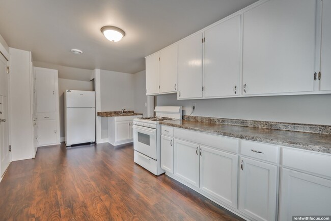property at 581 Mt Vernon St