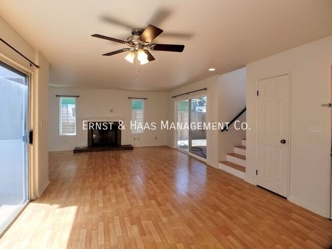 3824 Golden Ave in Long Beach, CA - Building Photo - Building Photo