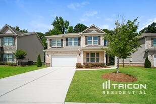 4162 Bella View Dr in Snellville, GA - Building Photo