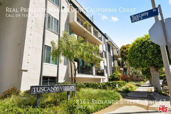 8163 Redlands St in Los Angeles, CA - Building Photo - Building Photo