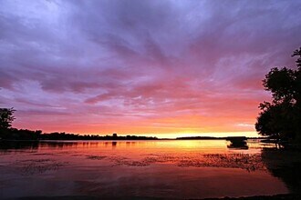 16926 Grays Bay Blvd in Wayzata, MN - Building Photo - Building Photo