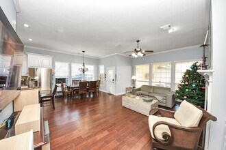 22010 Castlewind Ct in Katy, TX - Building Photo - Building Photo