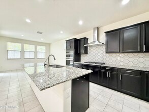 735 W Derringer Way in Chandler, AZ - Building Photo - Building Photo