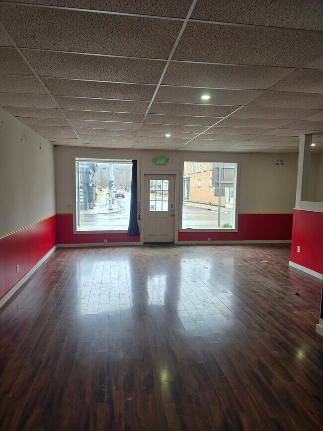 145 Delaware St in Walton, NY - Building Photo - Building Photo