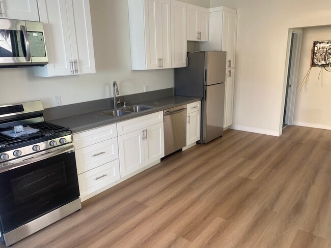 320 Ulysses St, Unit 1