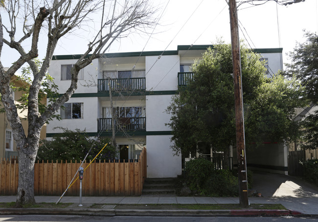 3001 College Ave in Berkeley, CA - Building Photo - Building Photo