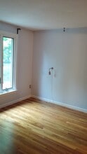 32 Webster Ct in Amherst, MA - Building Photo - Building Photo